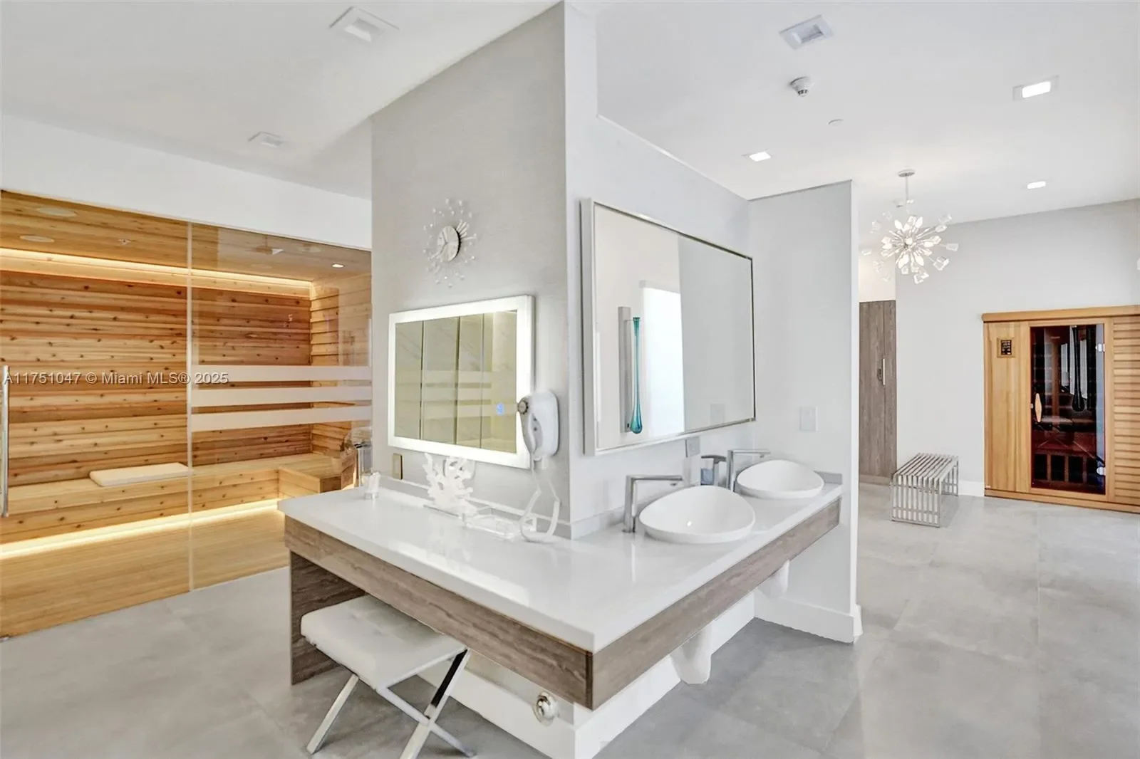 4779 Collins Ave 2204, Miami Beach, Florida, United States. - Photo 48