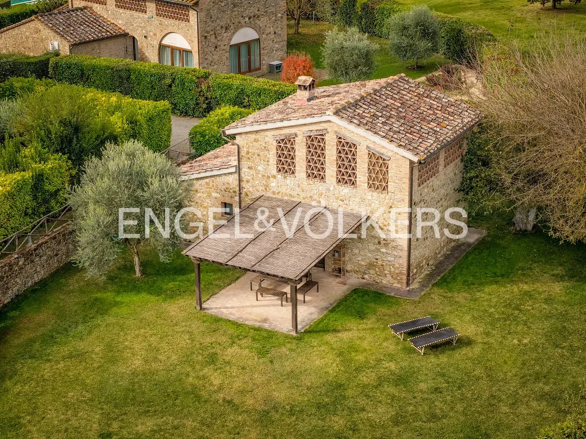 Gallery photo 11