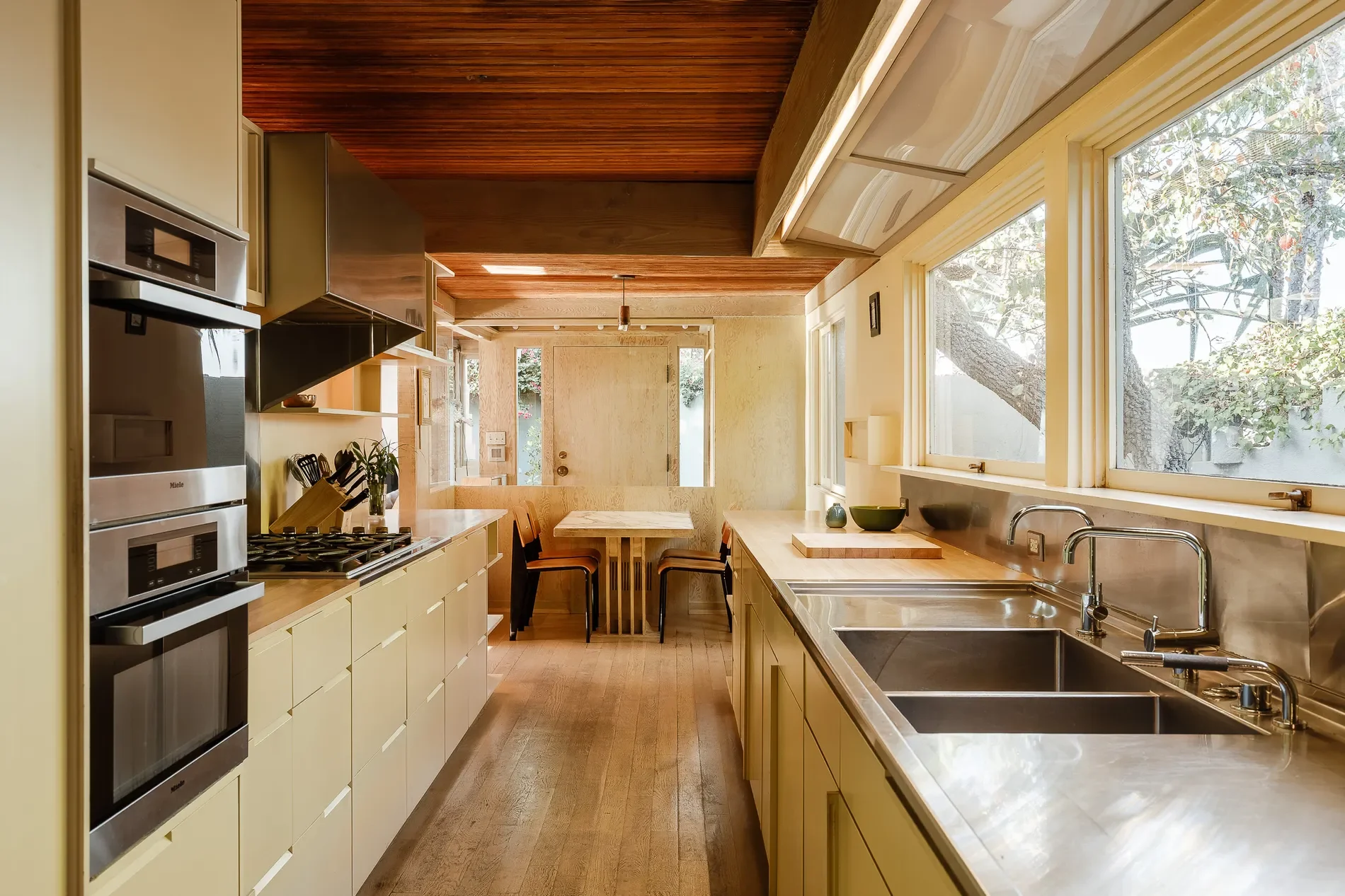 11600 Amanda Drive , Studio City, CA 91604, Los Angeles, California, United States. - Photo 5