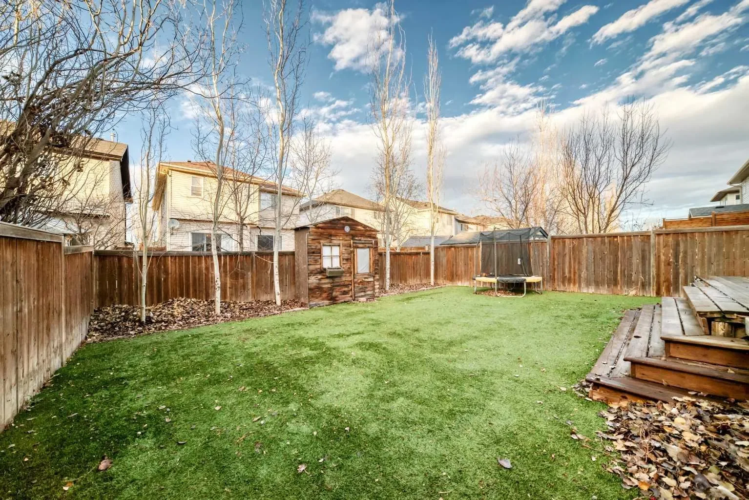 117 Chapalina Close SE, Calgary, Alberta, Canada. - Photo 8