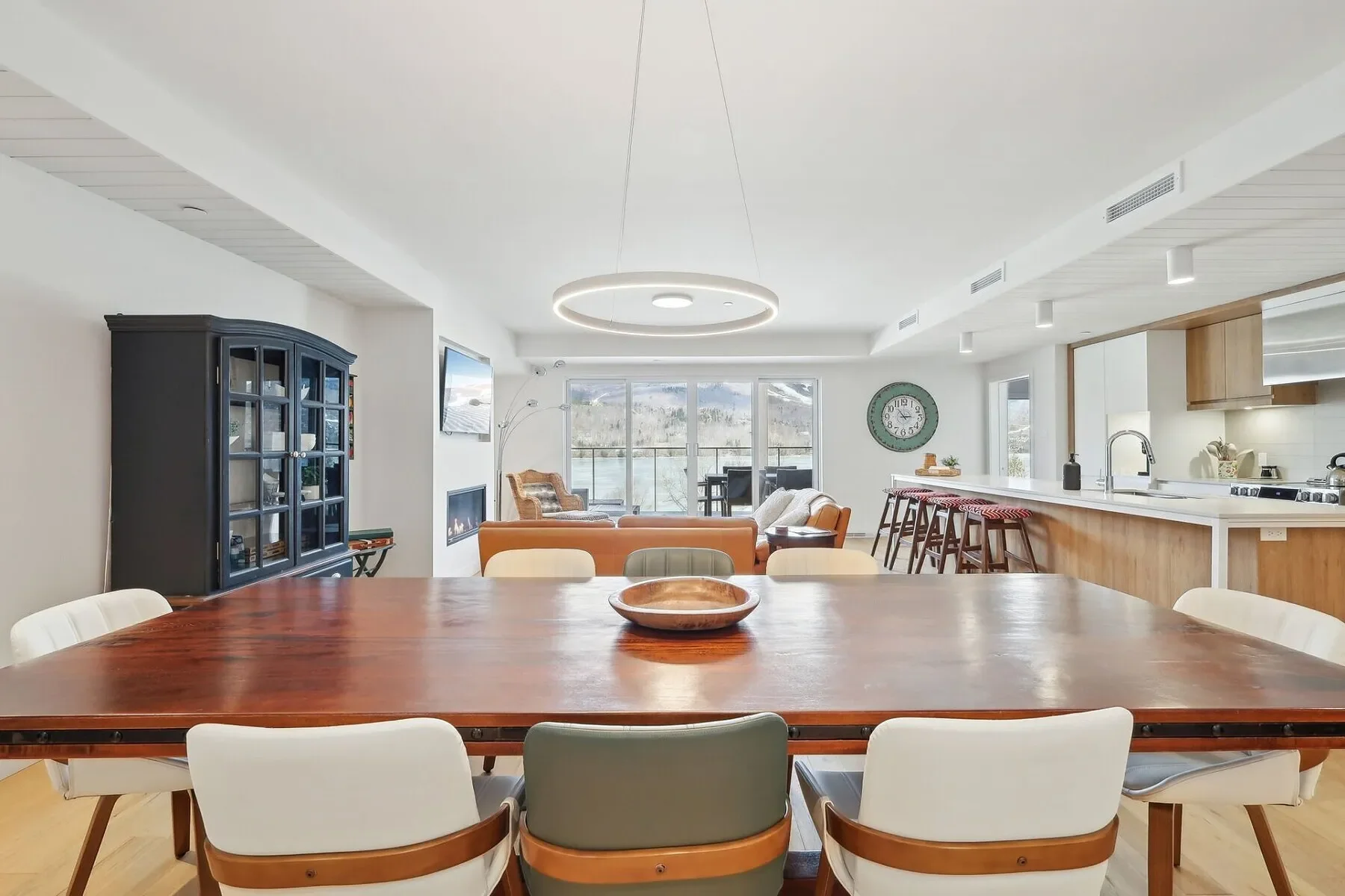 Gallery photo 12