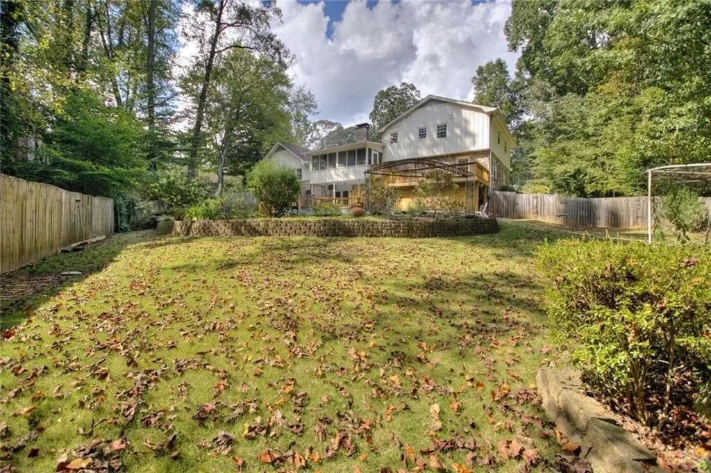 2659 Amberly Drive, Dunwoody, Georgia, United States. - Photo 66
