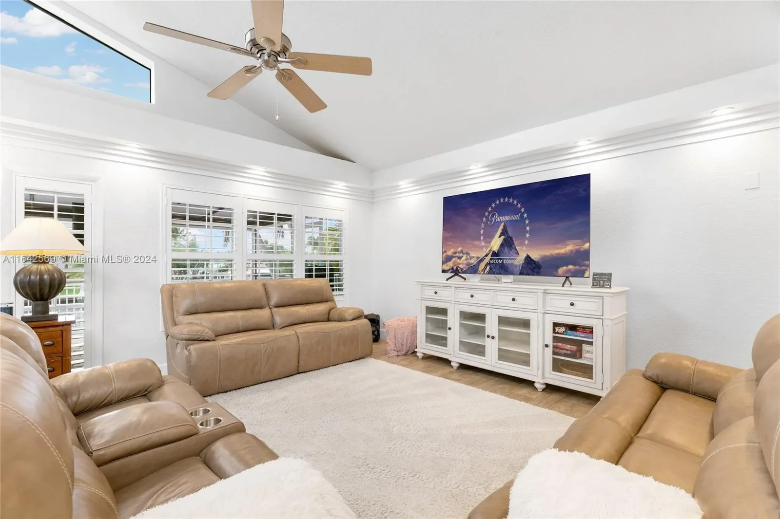 941 SE 4th Ave, Pompano Beach, Florida, United States. - Photo 46