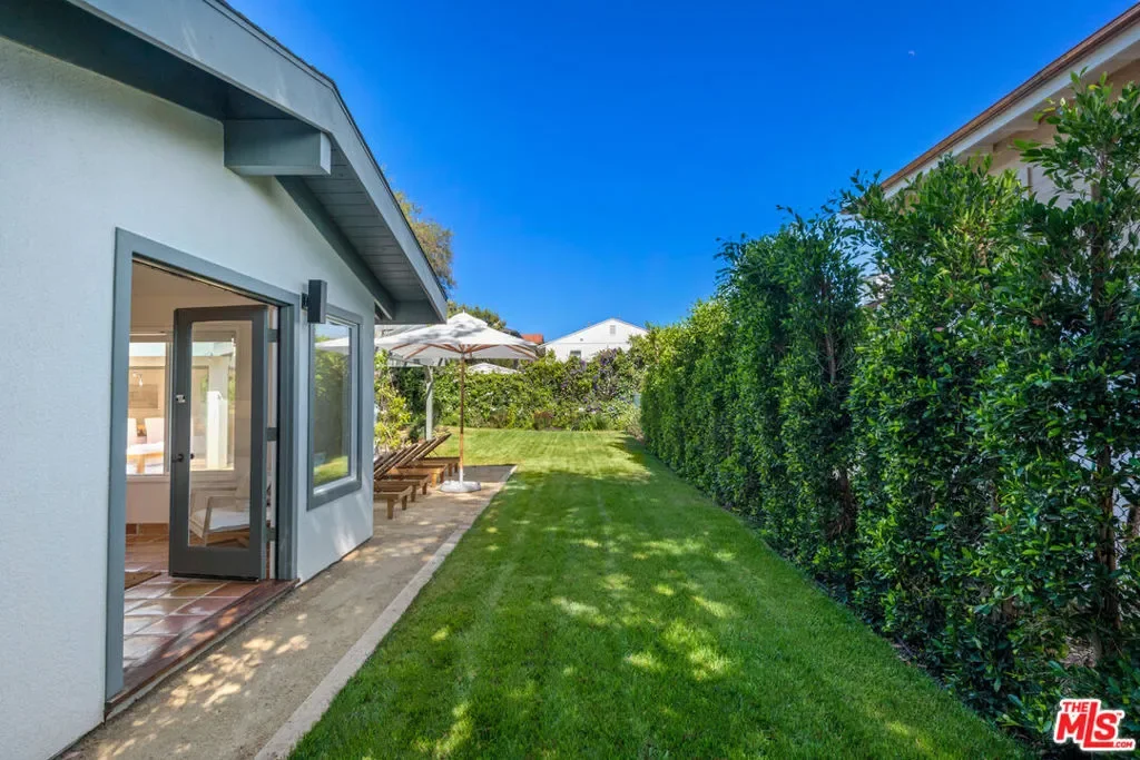 31562 Broad Beach Road, Malibu, California, United States. - Photo 13
