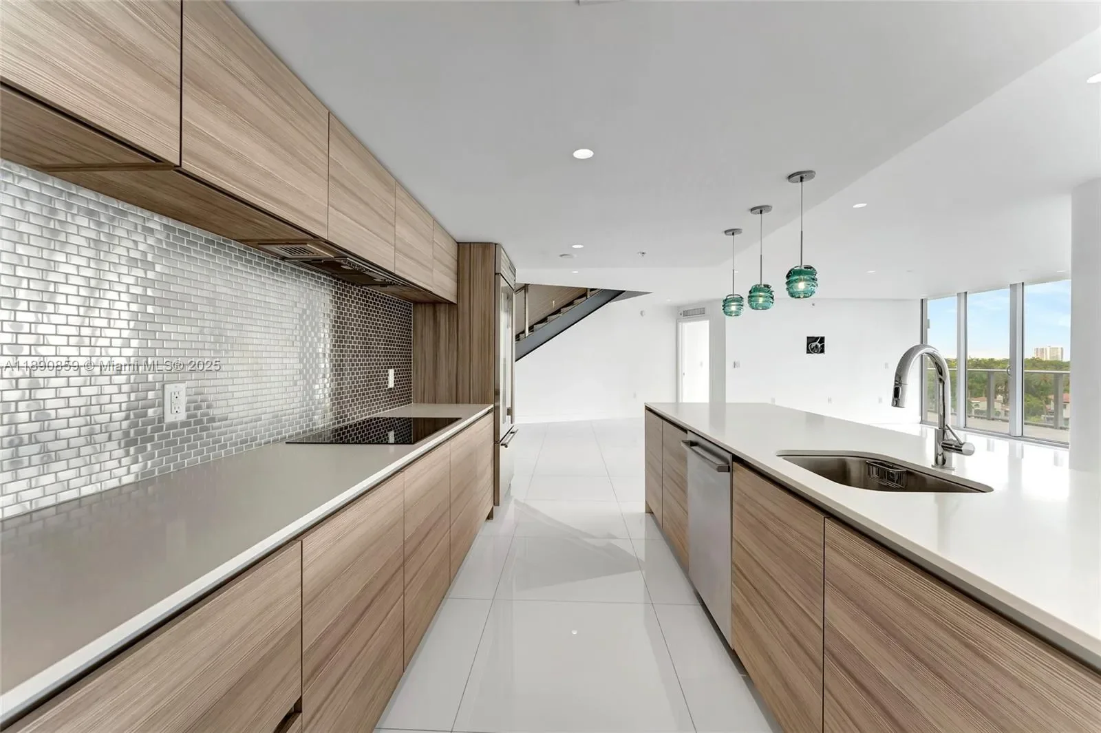 6620 Indian Creek Dr PH711, Miami Beach, Florida, United States. - Photo 6