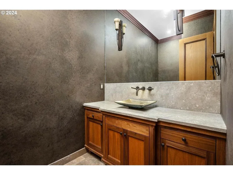 3534 SW Gale Ave, Portland, OR 97239, Portland, Oregon, United States. - Photo 19