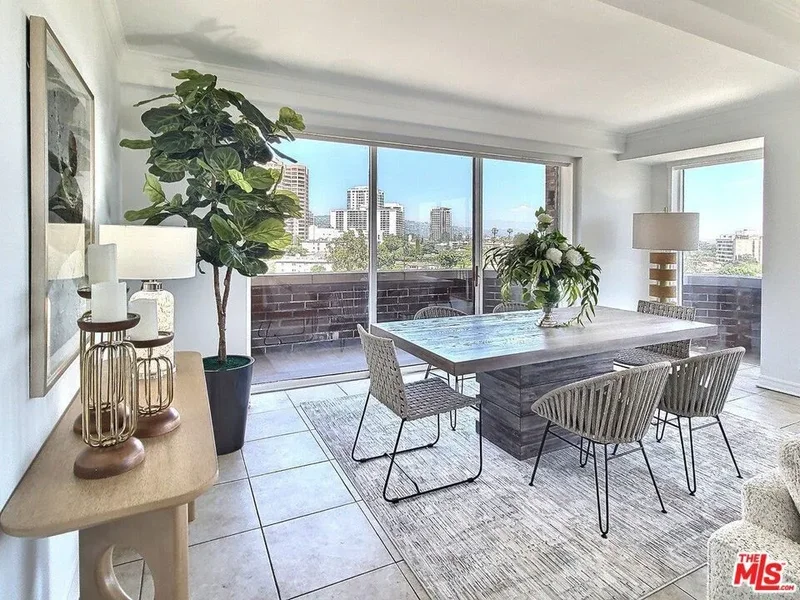 10550 Wilshire Boulevard 1004, Los Angeles, California, United States. - Photo 28