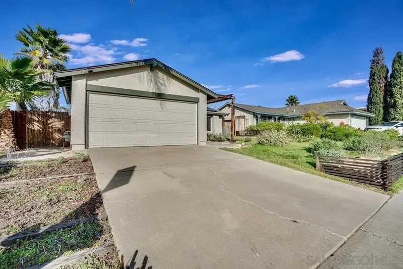 9050 Capricorn Way, San Diego, California, United States. - Photo 3