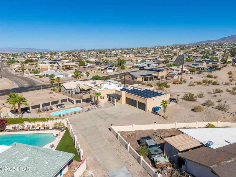 3135 Cotati Dr, Lake Havasu City, AZ 86406, Lake Havasu City, Arizona, United States. - Photo 48