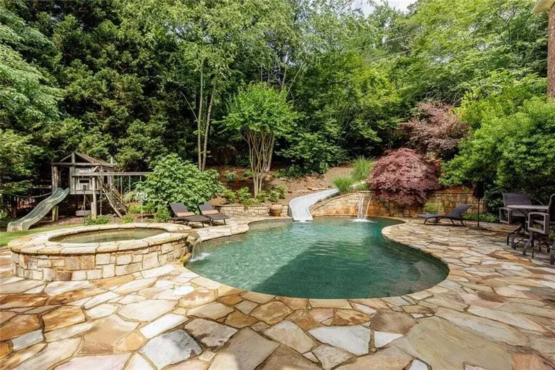 5284 Vernon Springs Trail, Sandy Springs, GA, 30327, USA, Atlanta, Georgia, United States. - Photo 8