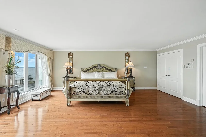 3272 Rue de la Seigneurie, Sainte-Marthe-sur-le-Lac, Quebec, Canada. - Photo 5