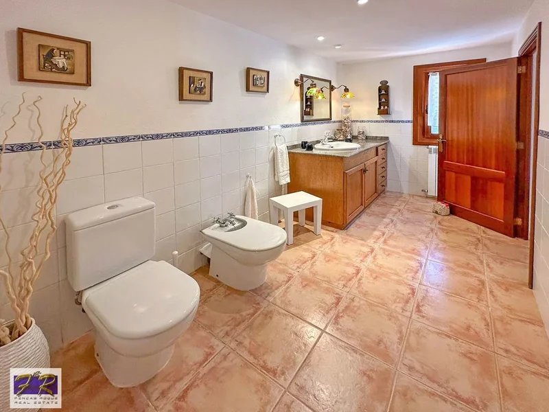 Bonaire - Malpas, Alcudia, Baleares, Alcudia, Alcudia, Balearic Islands, Spain. - Photo 39
