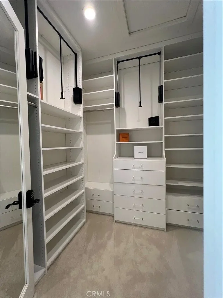 93 Interstellar, Irvine, California, United States. - Photo 6