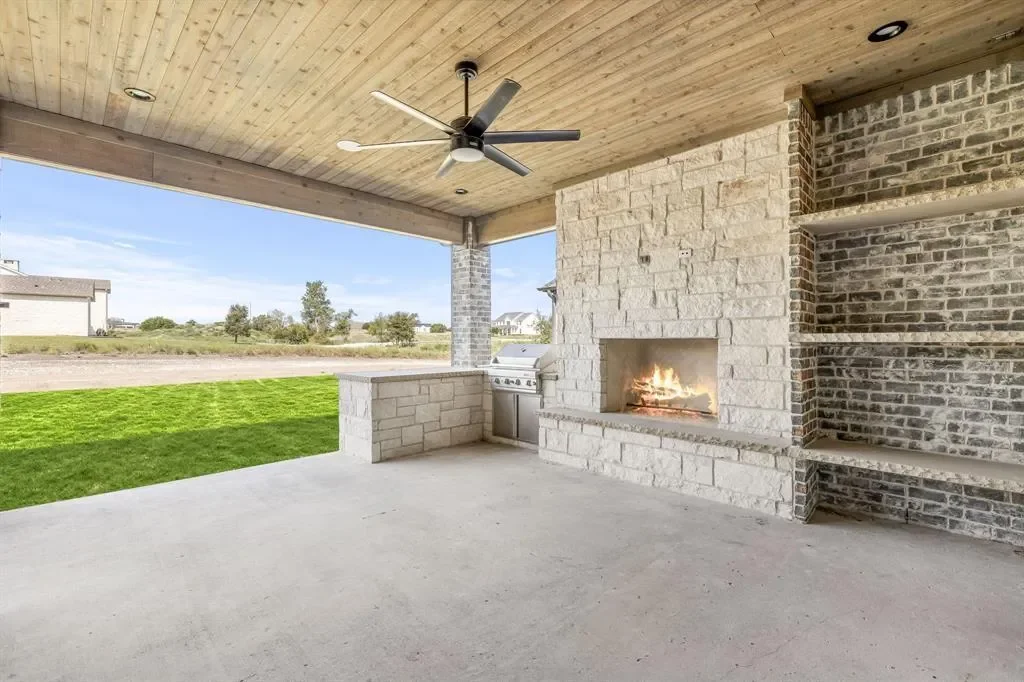 2005 Meadowlark Court, Aledo, Texas, United States. - Photo 28