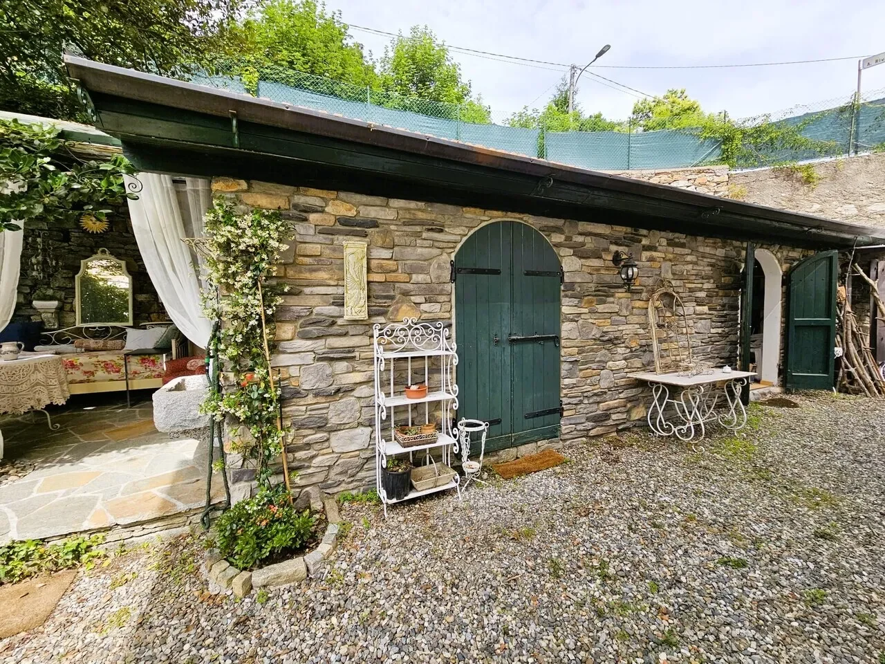 28813 Bee, Province of Verbano-Cusio-Ossola, Italy, Bee, Piedmont, Piedmont, Italy. - Photo 16