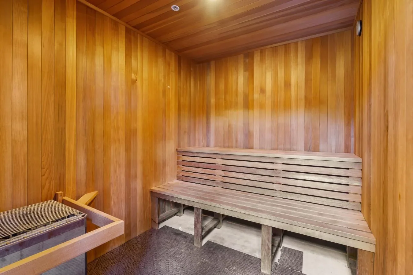 1040 Genter Street, San Diego, California, United States. - Photo 24