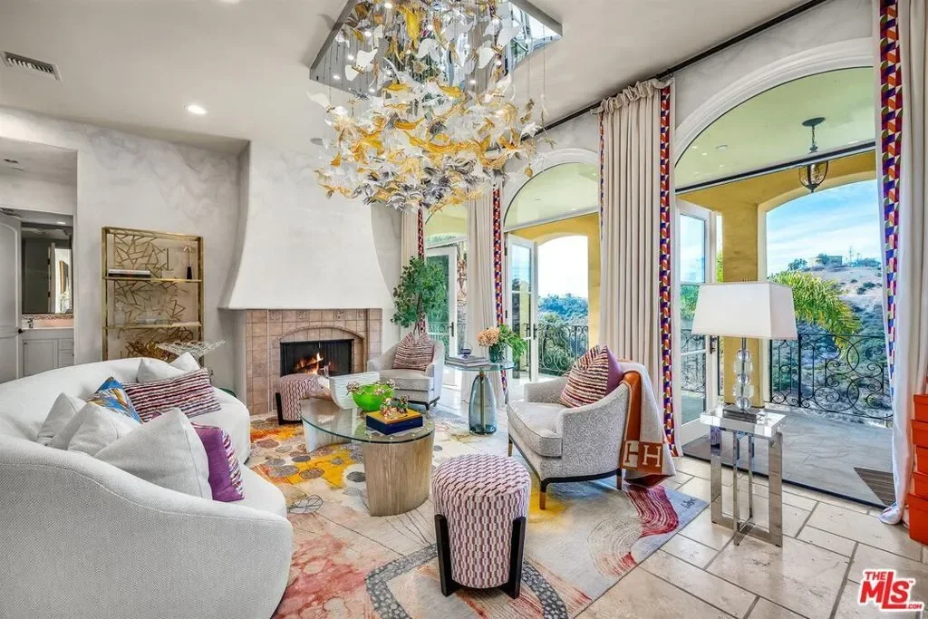 3110 Benedict Canyon Drive, Beverly Hills, California, United States. - Photo 42