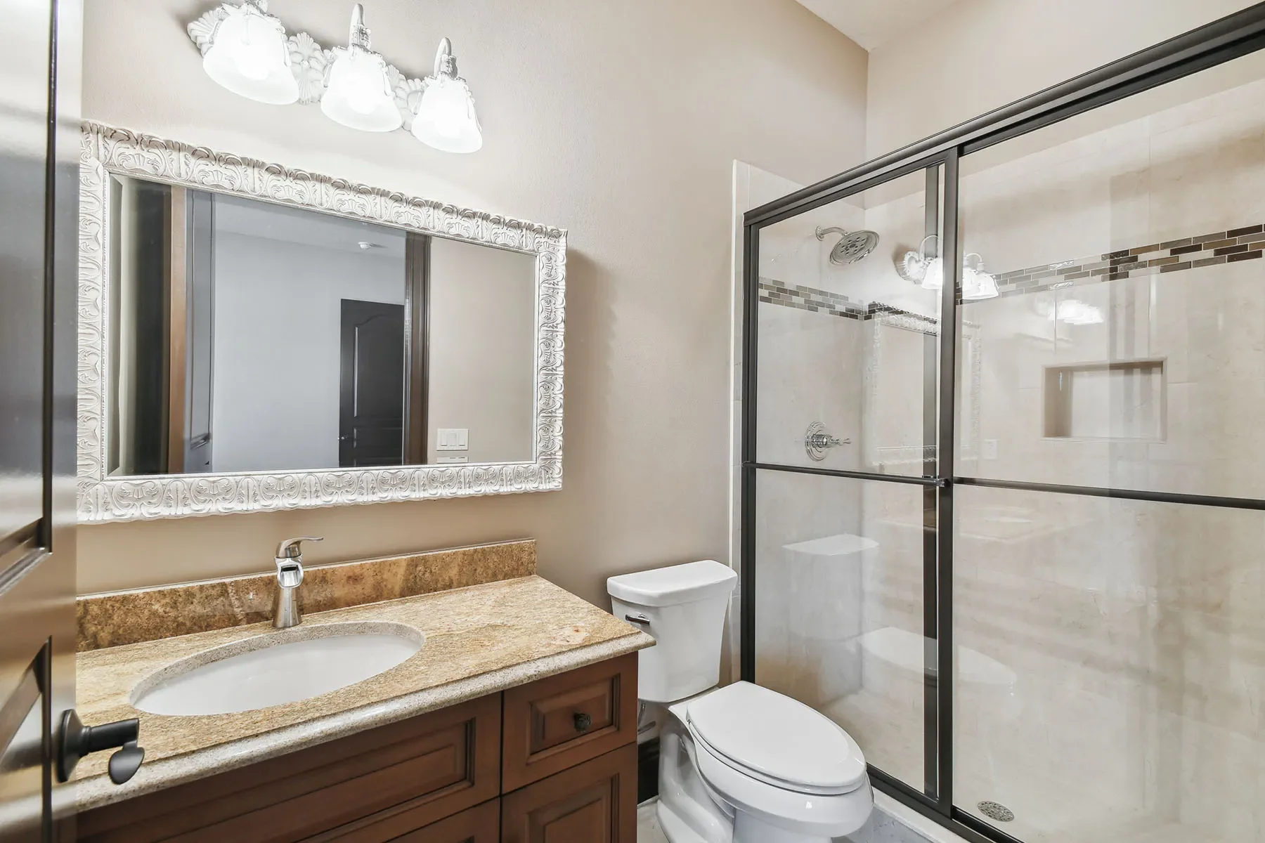 17005 Madres De Avila, Tampa, FL 33613, Tampa, Florida, United States. - Photo 23