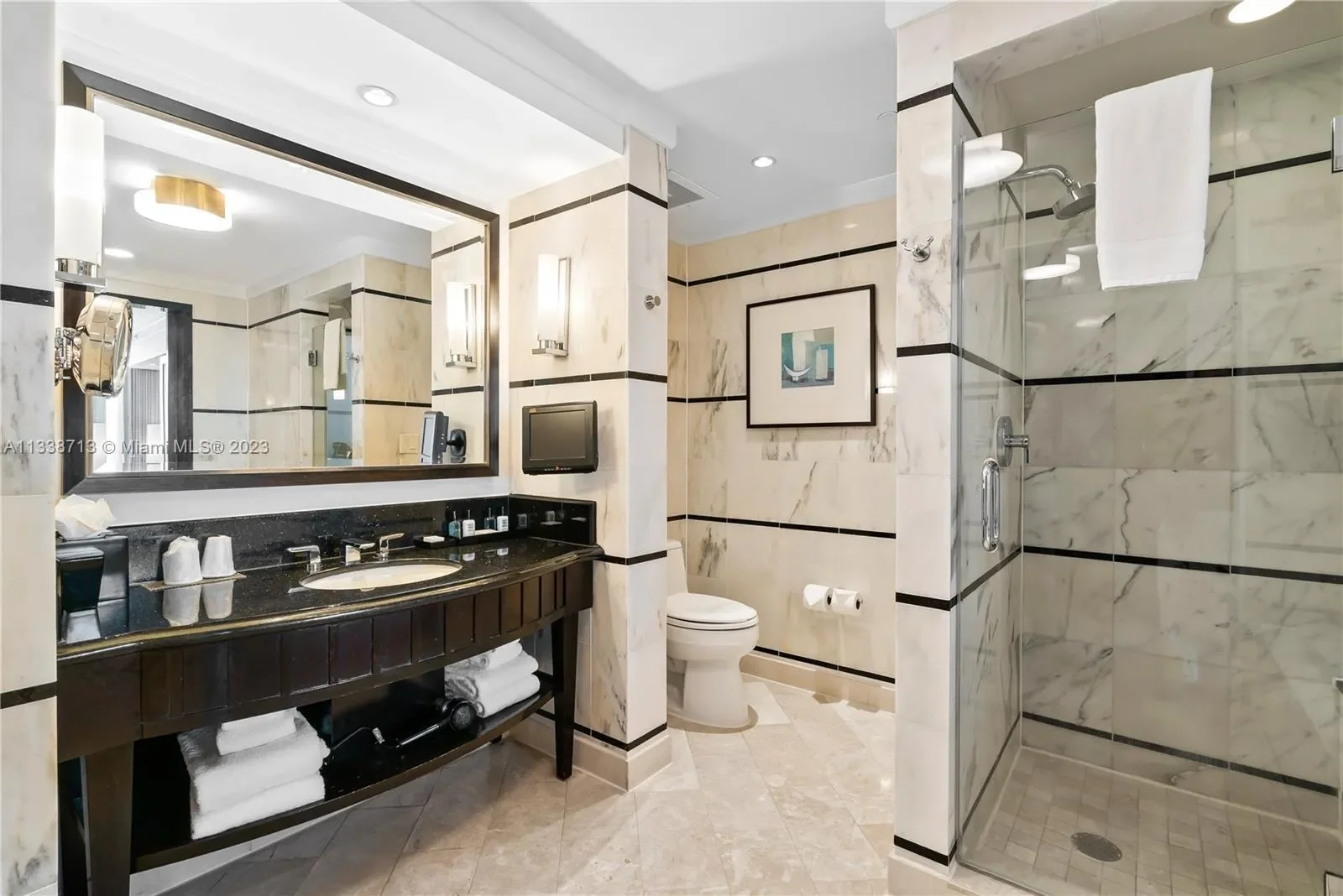 Gallery photo 8