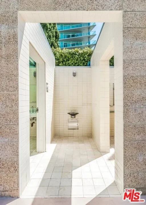 13650 Marina Pointe Drive 403, Marina del Rey, California, United States. - Photo 36