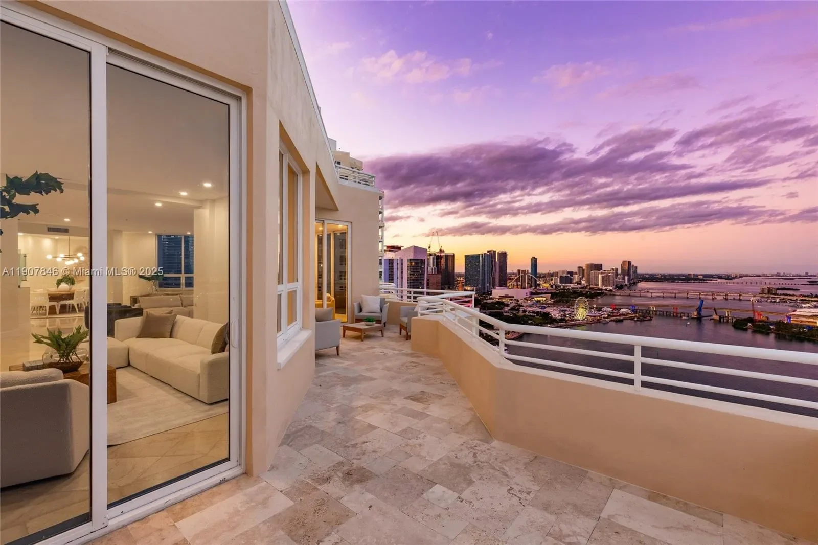 808 Brickell Key Dr 3901, Miami, Florida, United States. - Photo 45
