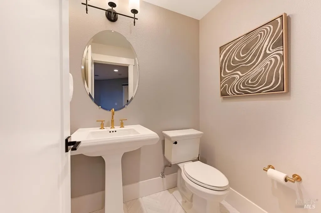 22 Oak Knoll Court, Petaluma, CA, 94952, USA, Petaluma, California, United States. - Photo 36
