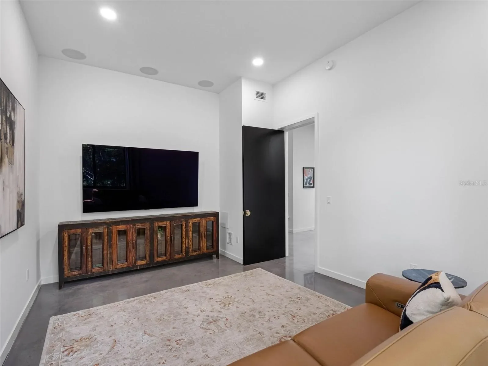 526 16TH AVENUE NE, ST PETERSBURG, FL, 33704, USA, St. Petersburg, Florida, United States. - Photo 23