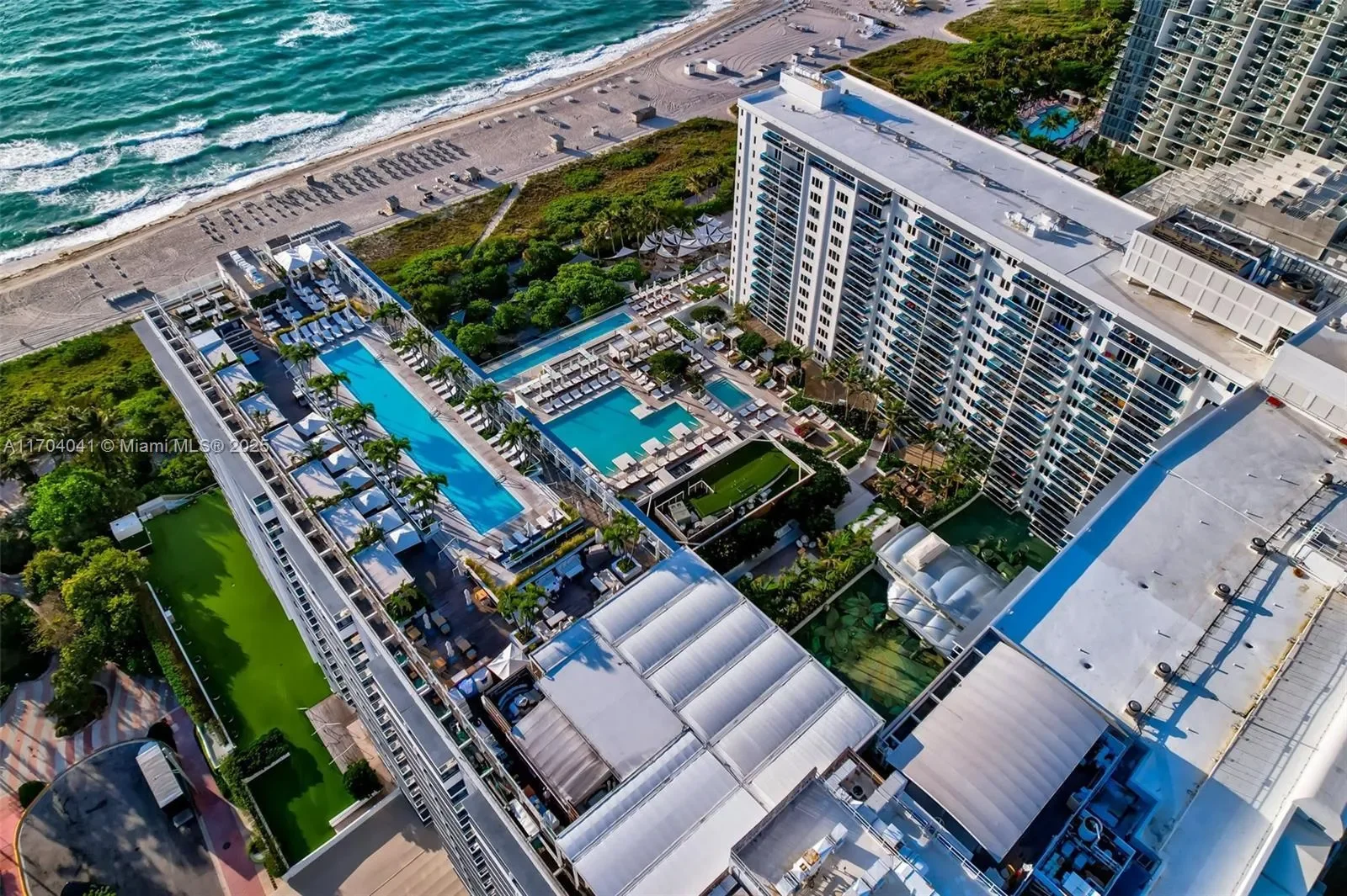 2301 Collins Ave 634/635, Miami Beach, Florida, United States. - Photo 17