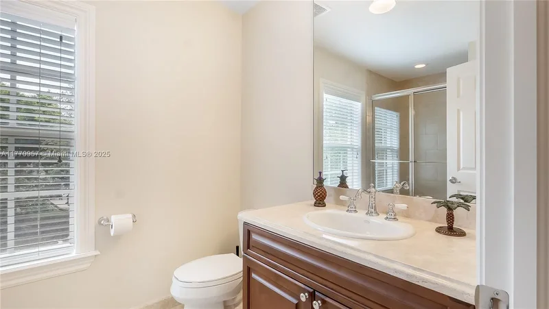 1307 SW 23rd Ct, Fort Lauderdale, FL 33315, Fort Lauderdale, Florida, United States. - Photo 25