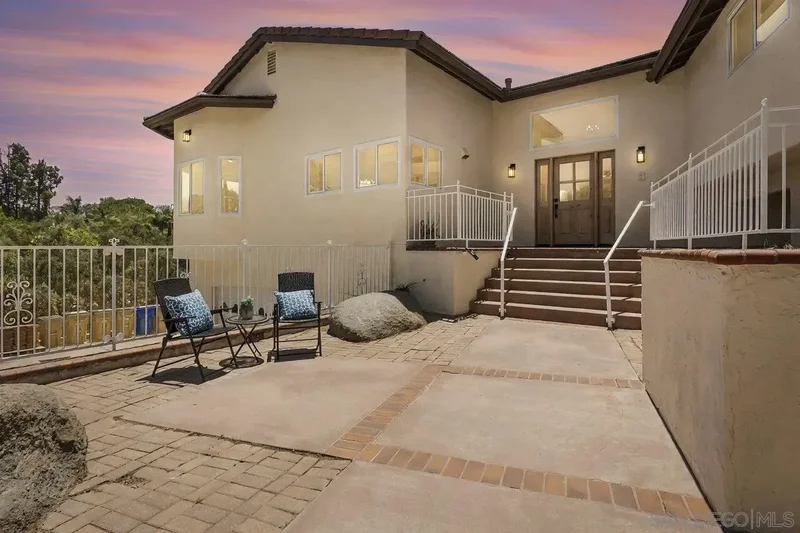 2047 Via Del Torrie, Alpine, California, United States. - Photo 3