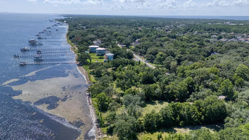 5161 Soundside Drive, Gulf Breeze, FL 32563, Gulf Breeze, Florida, United States. - Photo 40