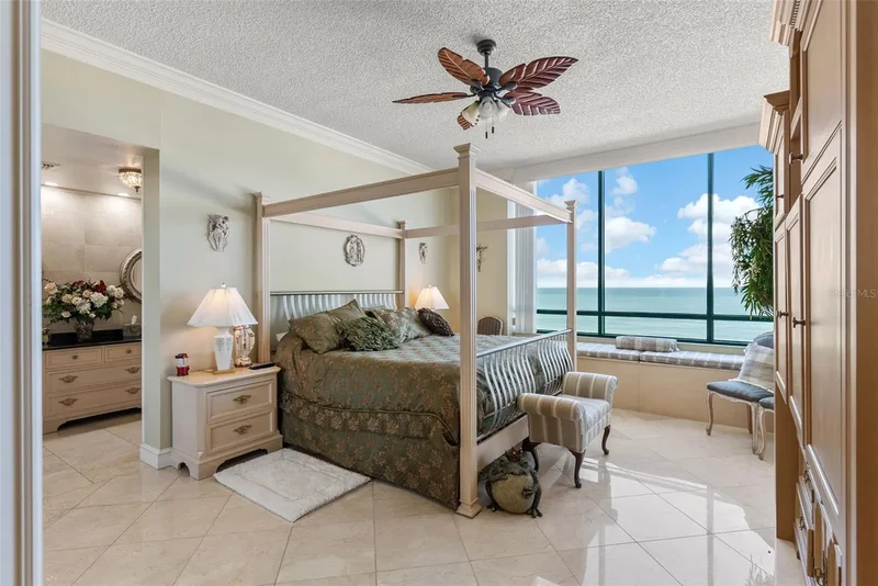 1560 GULF BOULEVARD 602, Clearwater, Florida, United States. - Photo 20