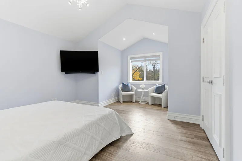 271 Oakhill Rd, Mississauga, ON L5G 2P8, Canada, Mississauga, Ontario, Canada. - Photo 18