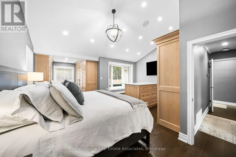 96 DELREX BOULEVARD, Halton Hills, ON, L7G3X9, CANADA, Halton Hills, Ontario, Canada. - Photo 38