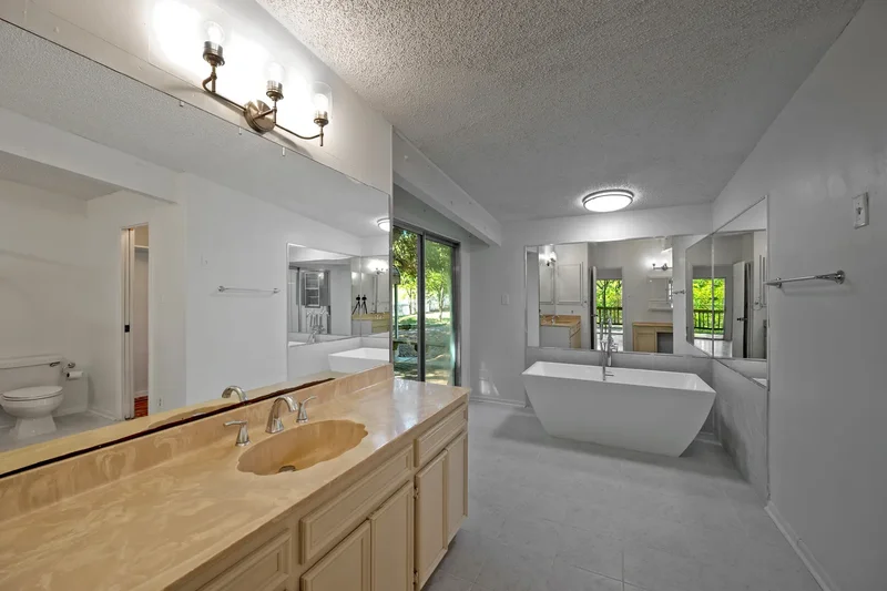 920 Hanna Drive, Denison, TX 75020, Denison, Texas, United States. - Photo 21