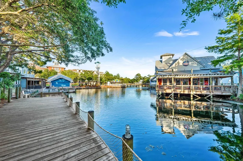 Miramar Beach, Florida, United States. - Photo 82