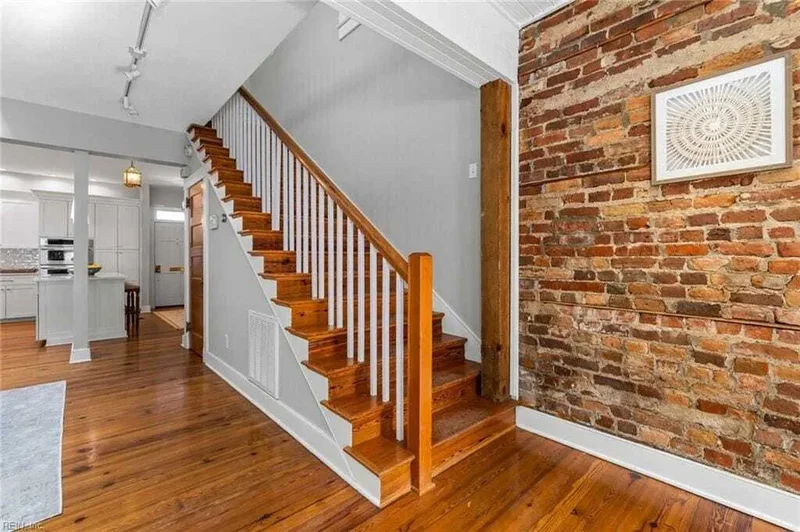 425 W York Street, Norfolk, Virginia, United States. - Photo 11