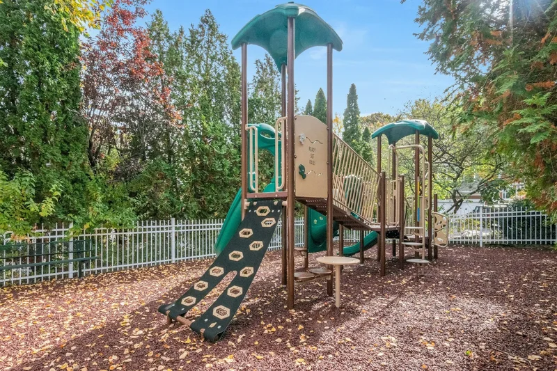 25 Glen Hill Lane 25, Tarrytown, NY 10591, Tarrytown, New York, United States. - Photo 12