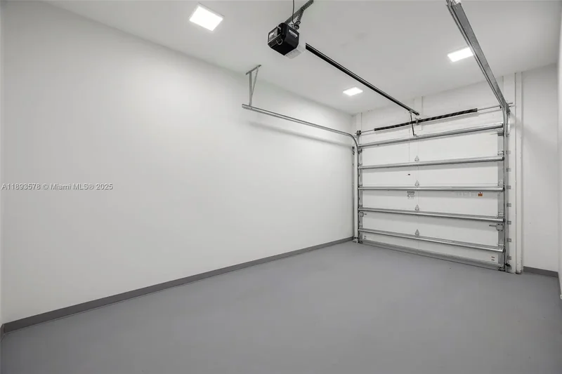 3300 SW 27th Ter 3300, Miami, Florida, United States. - Photo 61