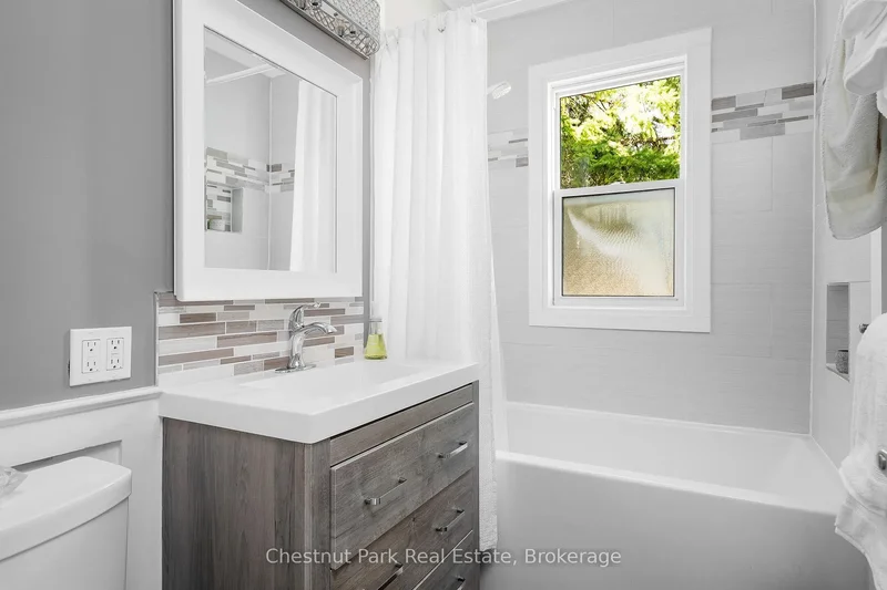 10 Water Street, Collingwood, Ontario, Canada. - Photo 6