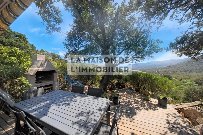 Type 2 Villa overlooking Lac de Talza in Figari