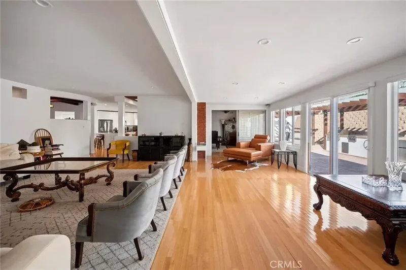 5212 Reynier Avenue, Los Angeles, California, United States. - Photo 33