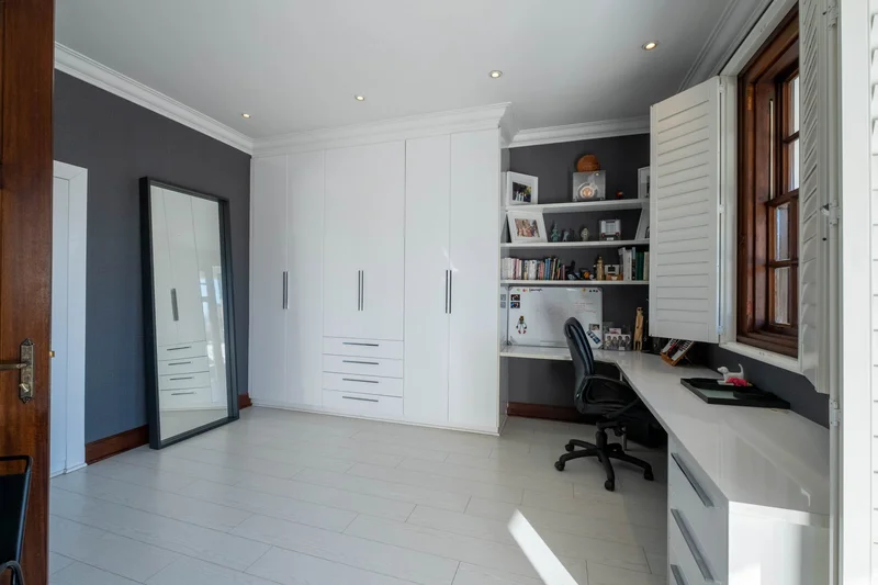 13 5th St, Houghton Estate, Johannesburg, 2198, South Africa, Johannesburg, Gauteng, South Africa. - Photo 27