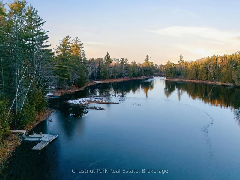 1077 Fairy Falls Road, Baysville, Ontario, Canada. - Photo 32