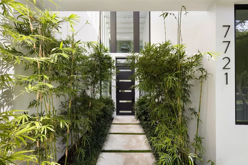 Miami, Florida, United States. - Photo 5