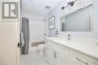 Gallery photo 4