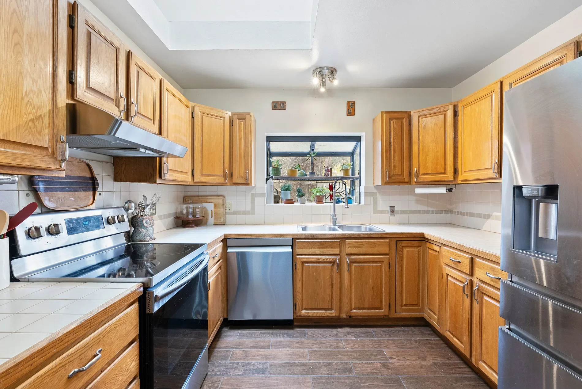 1515 W Cheyenne Road , Colorado Springs, CO 80906, Colorado Springs, Colorado, United States. - Photo 3