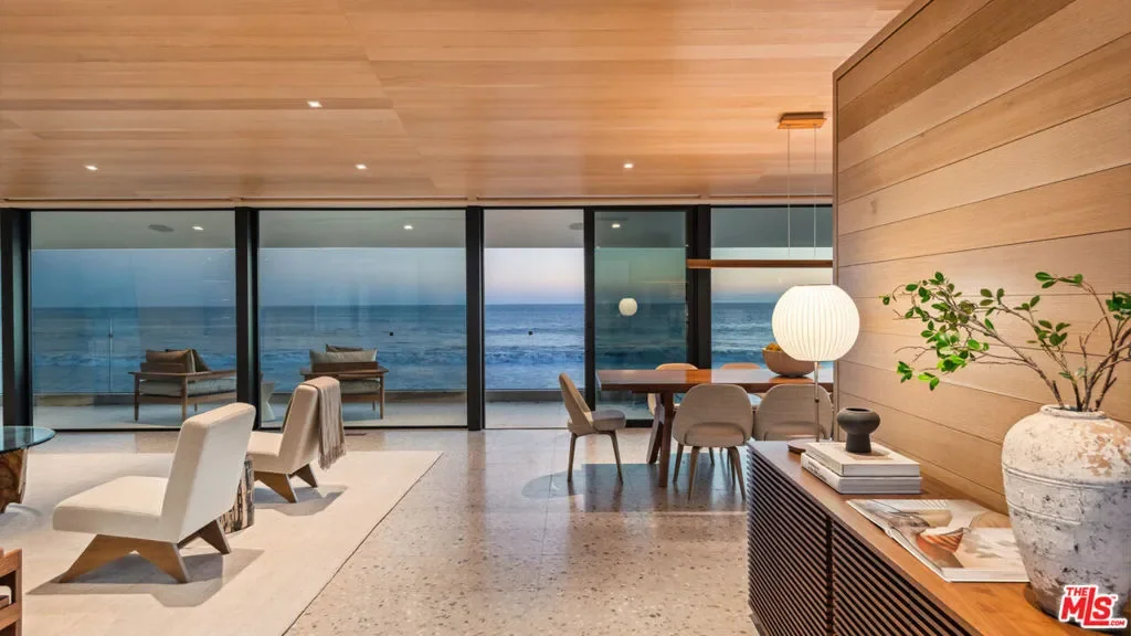 31388 Broad Beach Road, Malibu, California, United States. - Photo 43