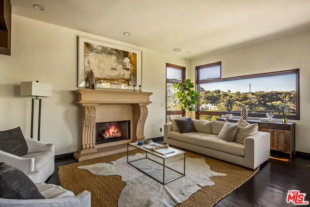 2125 Kew Drive, Los Angeles, California, United States. - Photo 19