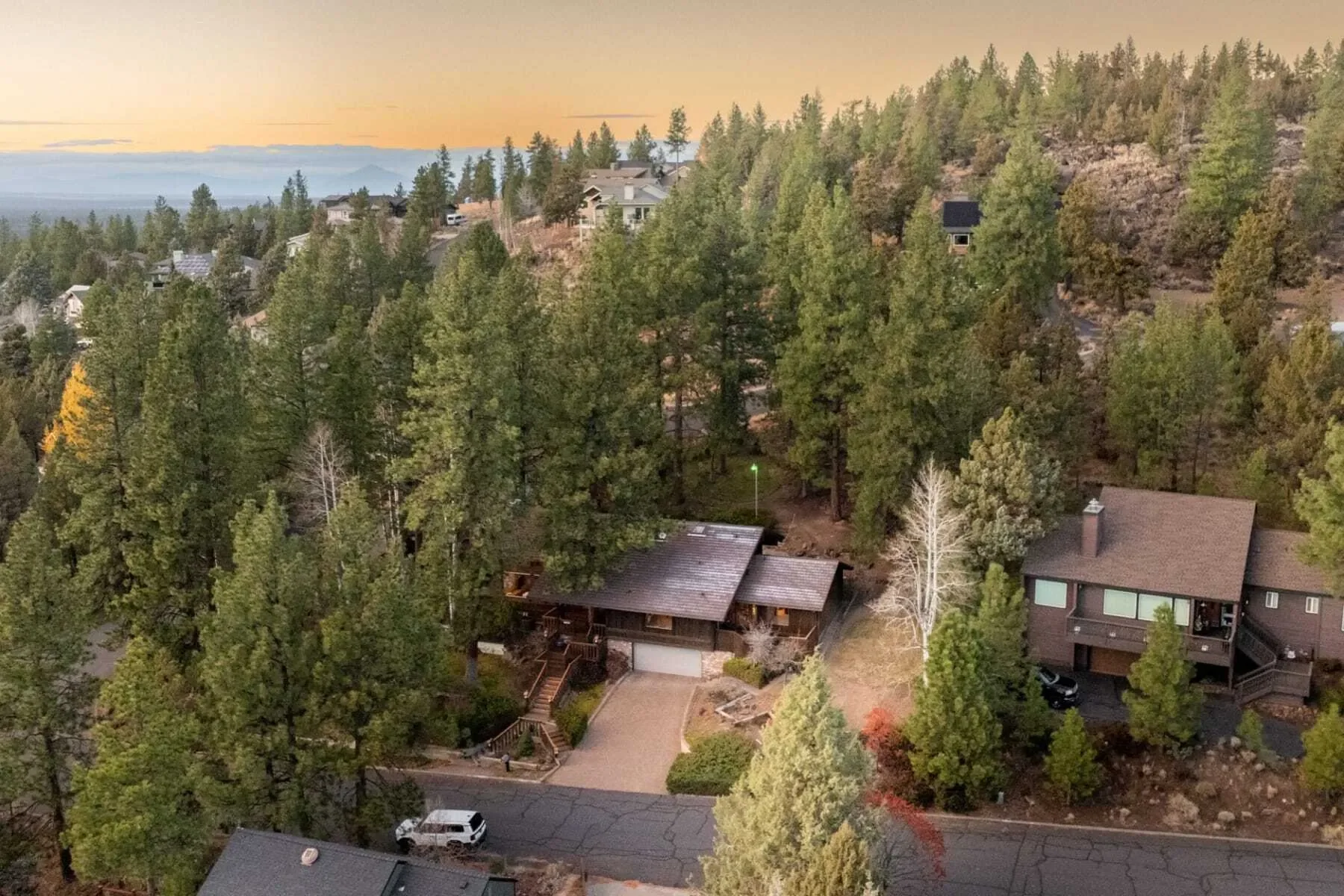 1986 NW Rimrock Road , Bend, OR 97703, Bend, Oregon, United States. - Photo 42